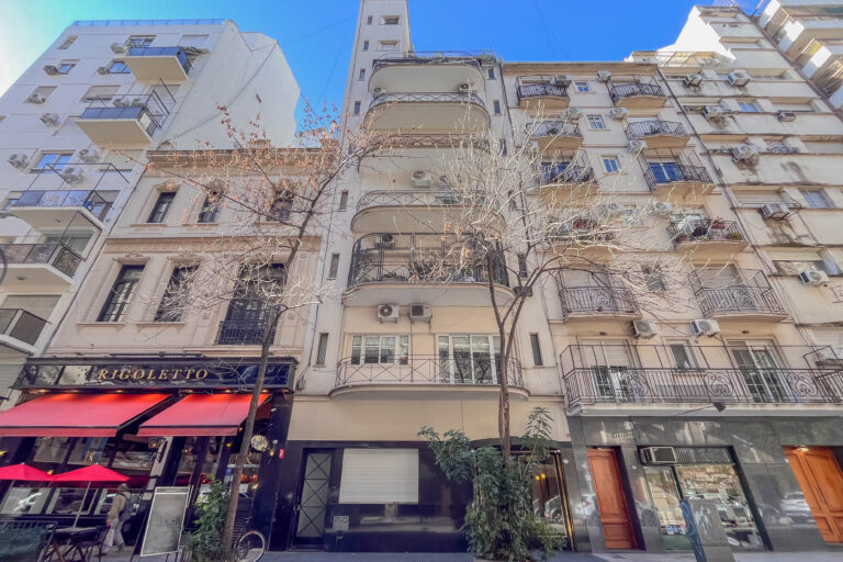 Projects CRUDO O1/ Edificio